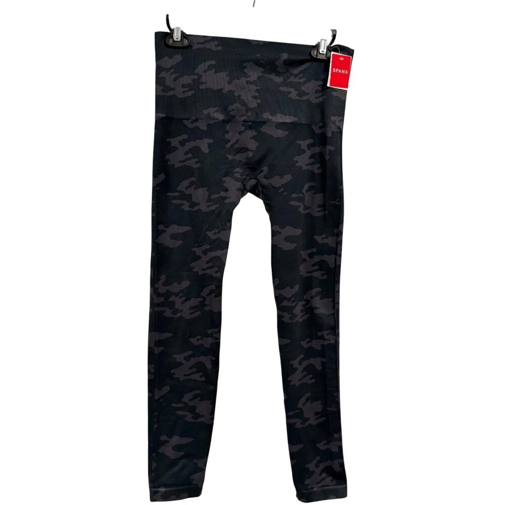 SPANX Look at Me Now Seamless Cropped Camo Leggings Size 1X‎ NWT